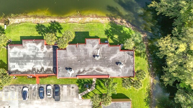 Building Photo - Desirable 55 plus community condo unit with a view of the lake on the 2nd Floor.