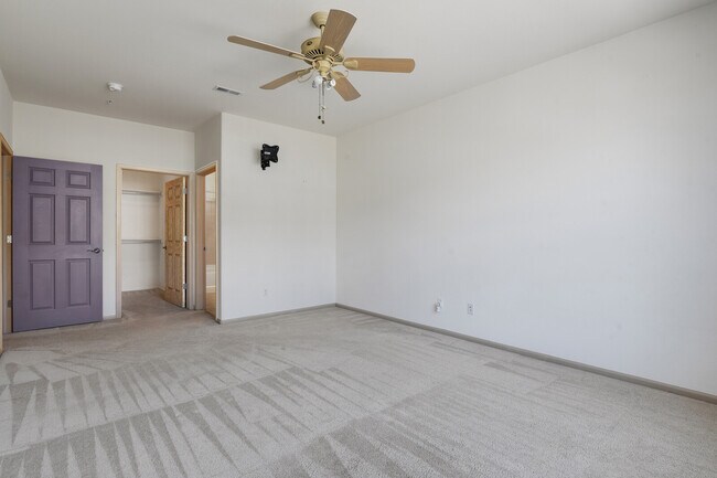 Building Photo - 1574 Olympia Cir