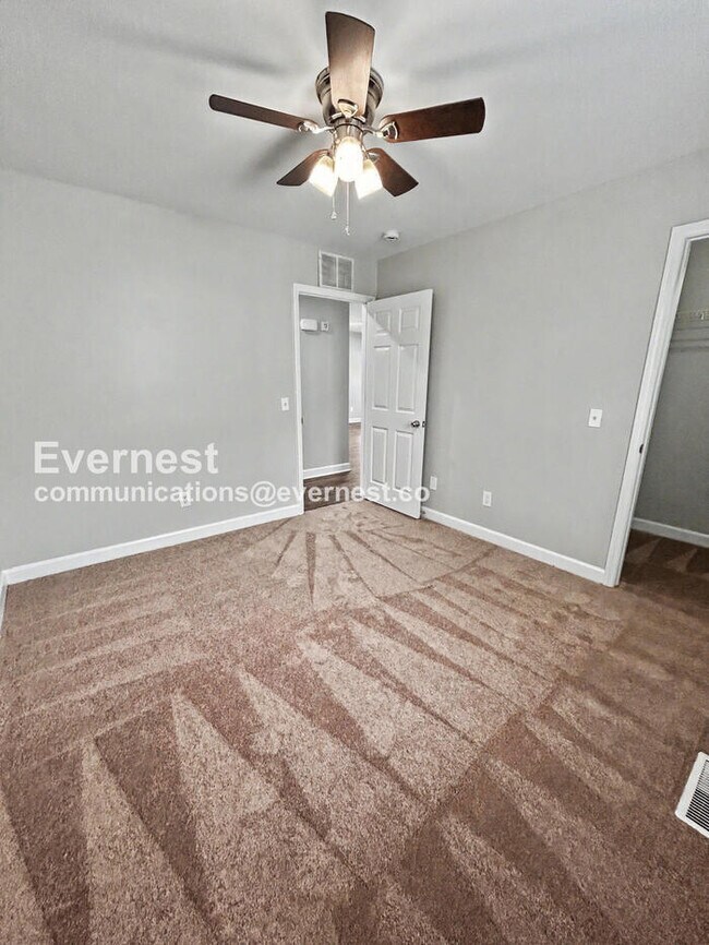 Building Photo - 2320 Spaugh Ct