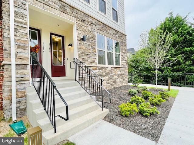 Building Photo - 1014 Galena Ter NE