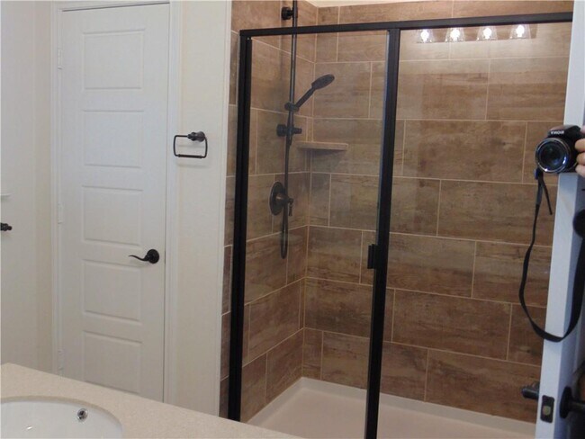 Building Photo - 6201 Conestoga Wagon Way