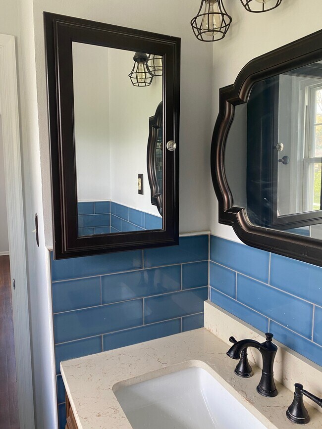 Building Photo - 61 Herrington Dr