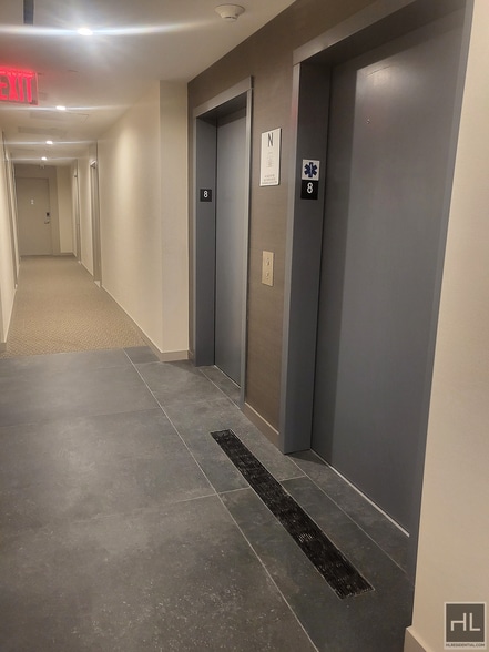 Building Photo - A 40 Road