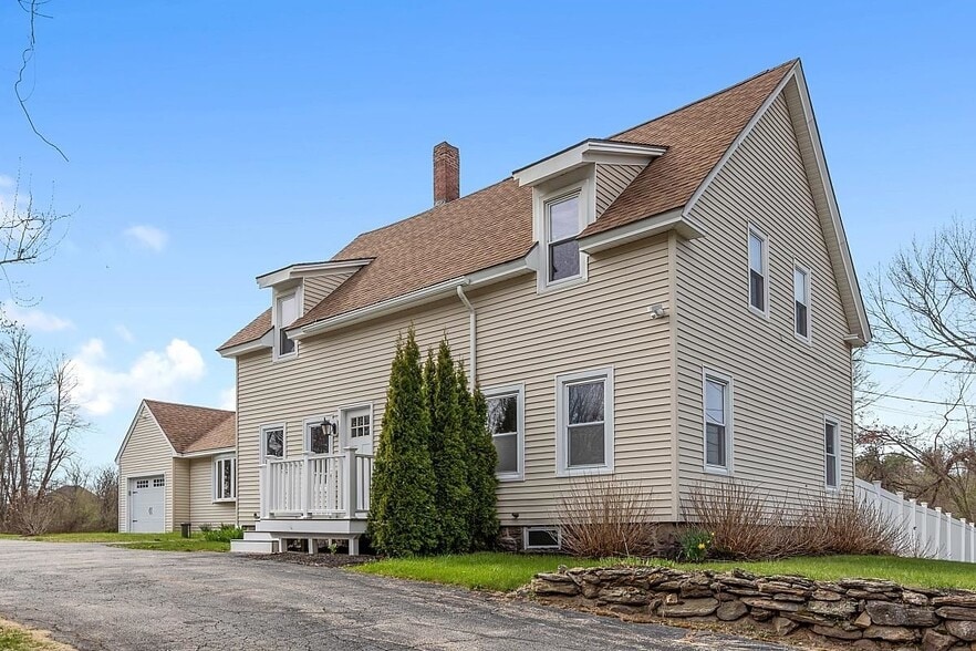 Building Photo - 81 N Lowell Rd