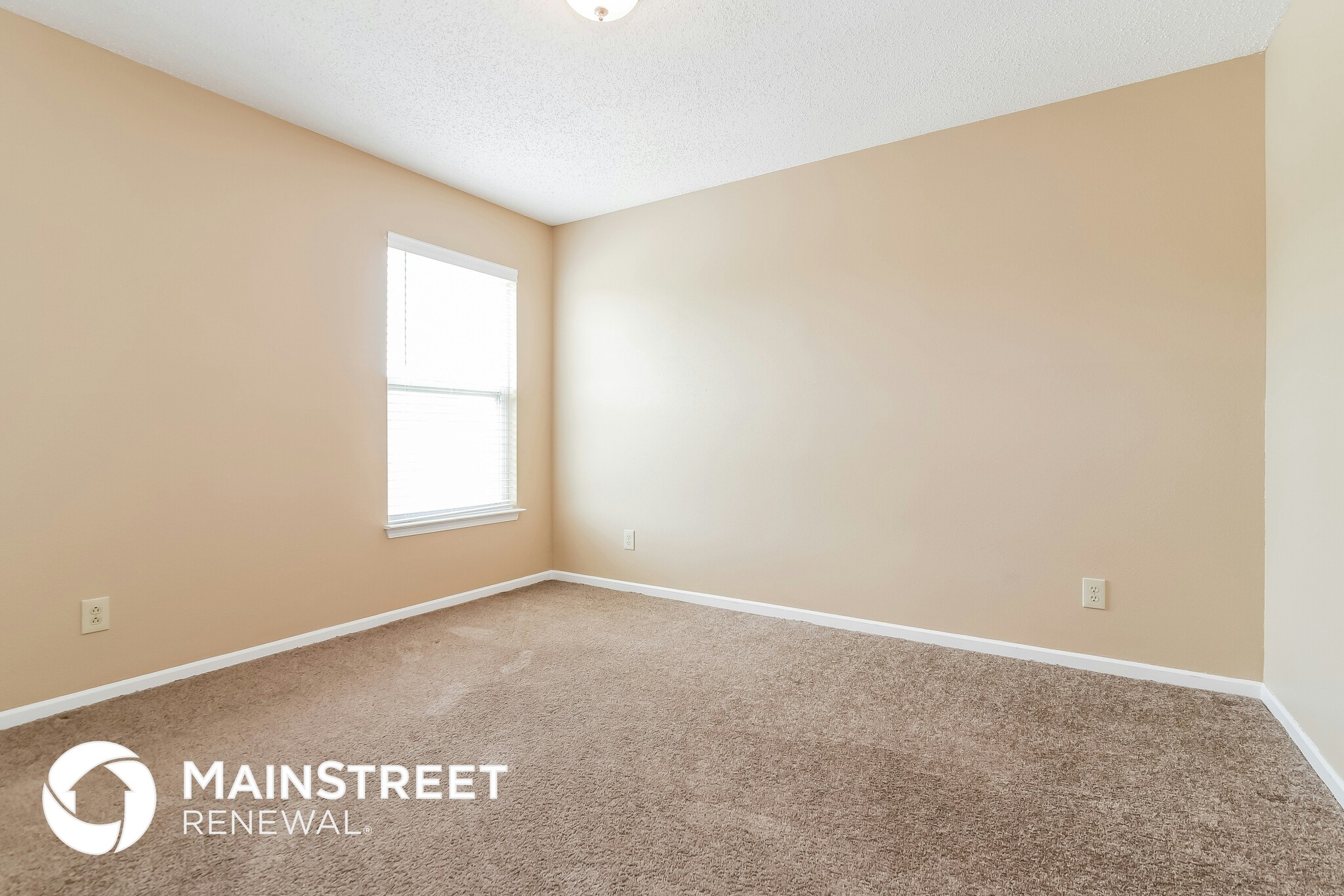 Building Photo - 2391 Layton Ln