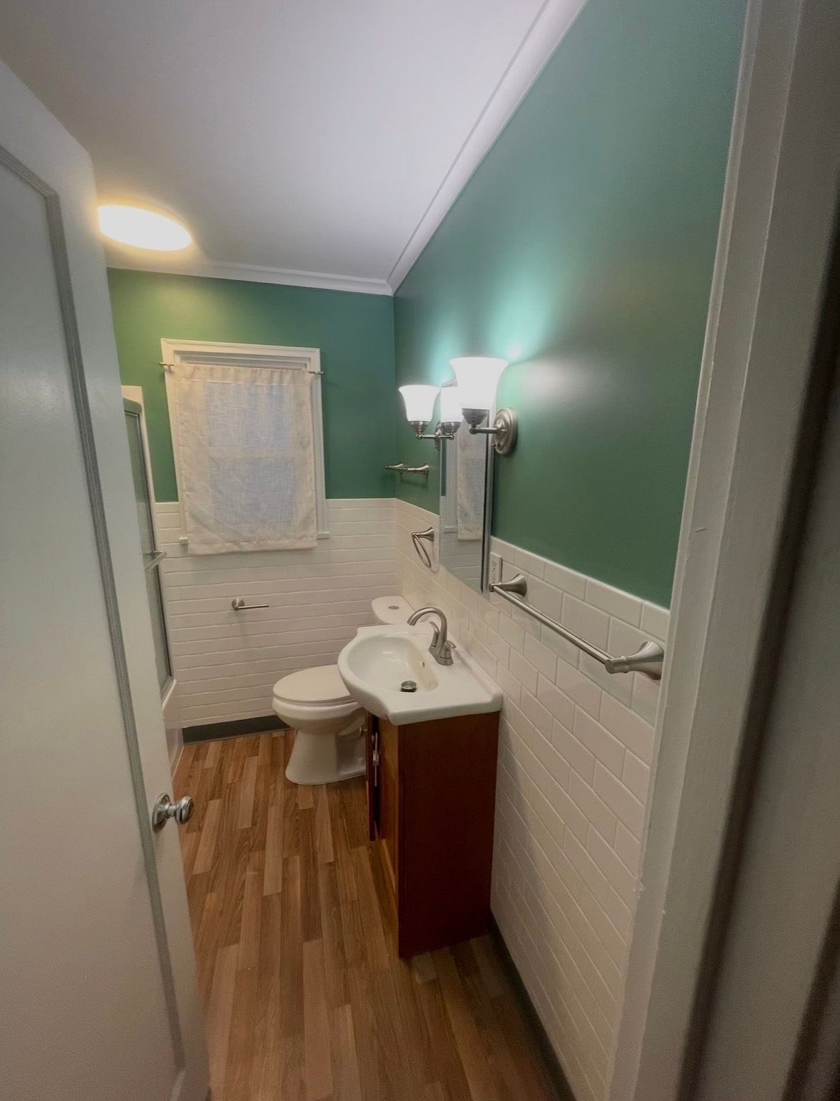 Building Photo - 645 Hamilton Ave