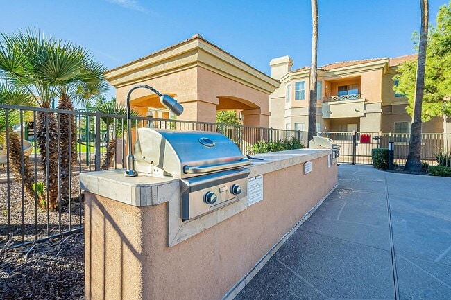 Building Photo - 1941 S Pierpont