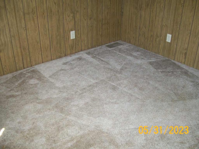 Building Photo - 13 Travertine Ln
