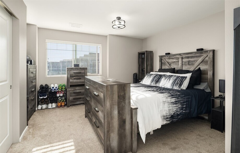 Building Photo - 1903 112th Pl SE