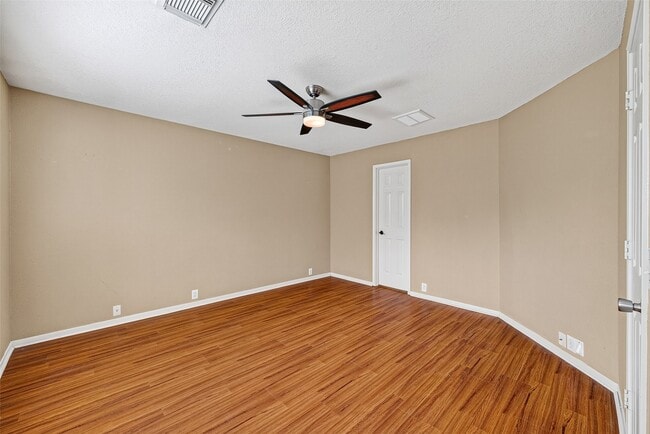 Building Photo - 10306 Nickel Grove Dr