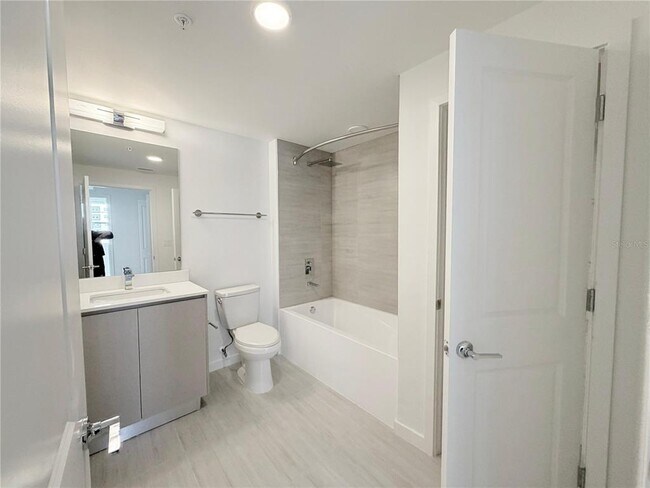 Building Photo - 5587 Millennia Park Dr