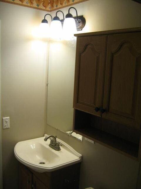 Building Photo - 5628 Pebble Brook Ln