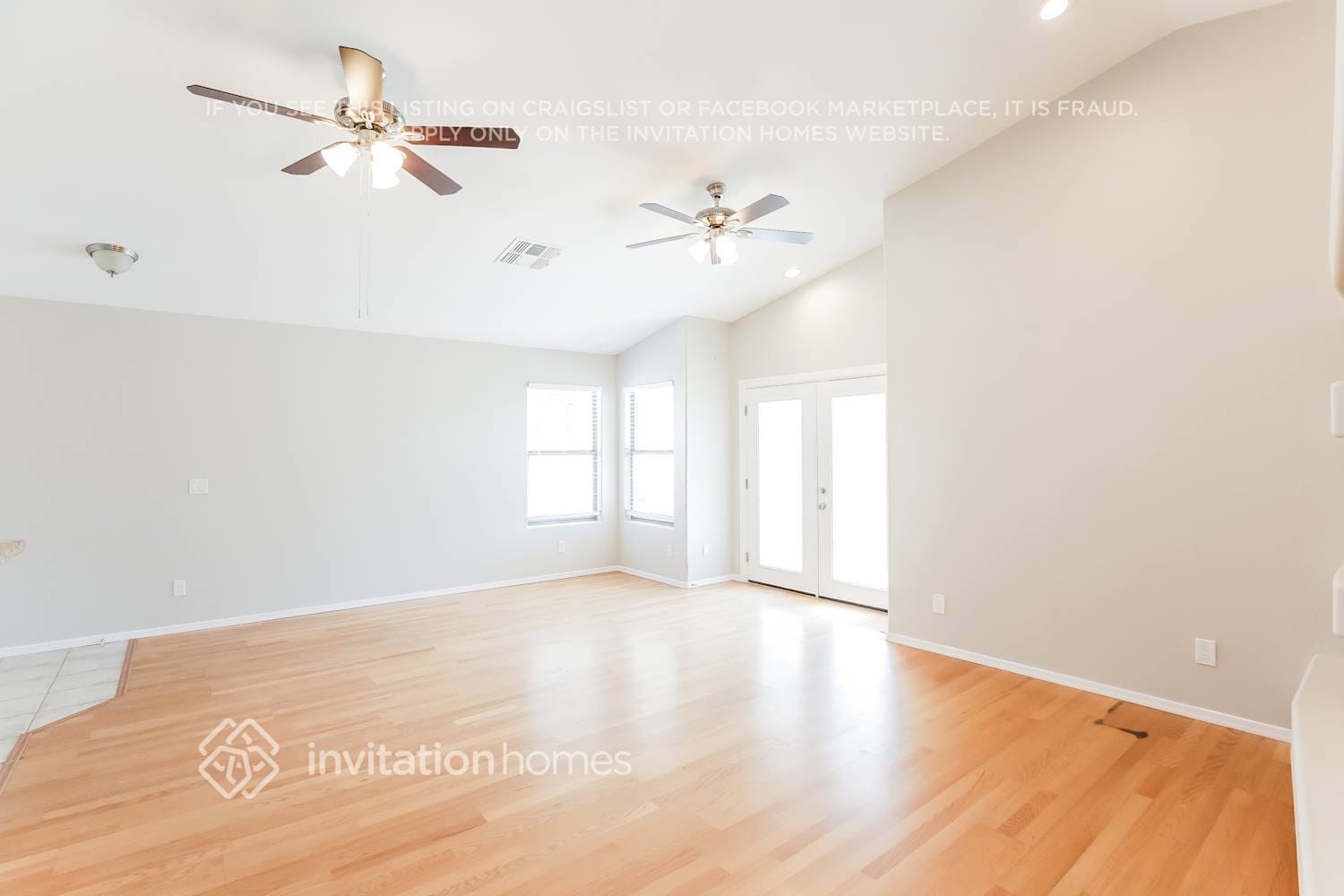Building Photo - 13915 N 134th Ln