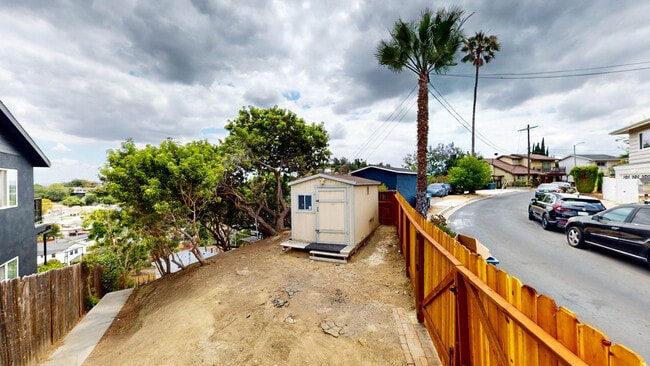 Building Photo - 2850 Chadwick Cir