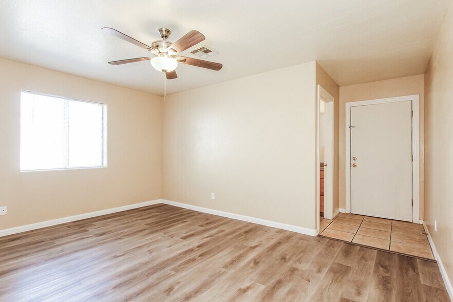 Building Photo - 19643 N 12th Pl