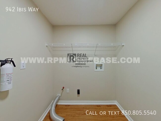 Building Photo - 942 Ibis Way