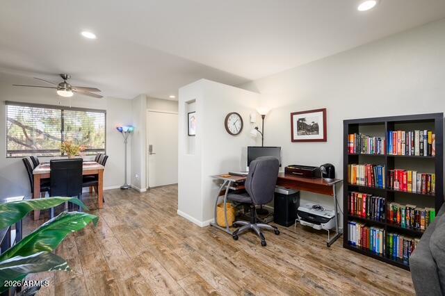 Building Photo - 4303 E Cactus Rd