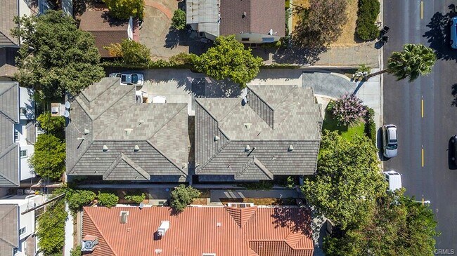 Building Photo - 1035 Fairview Ave