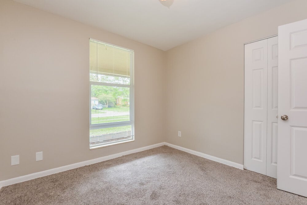 Building Photo - 1094 Whitewood Dr