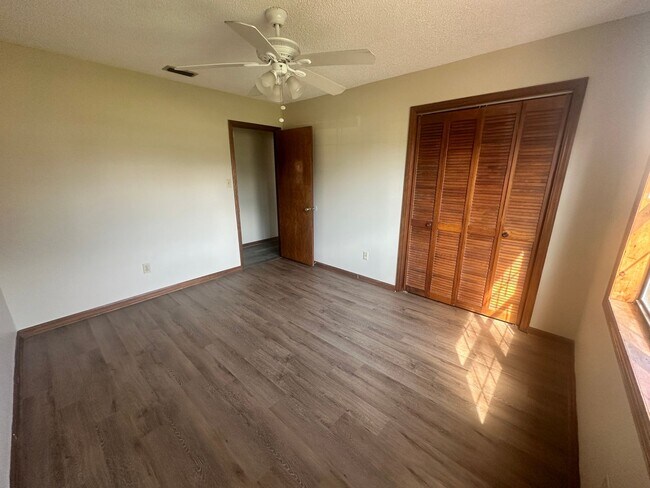 Building Photo - 3 Bedroom/2 Bath home in Valdosta