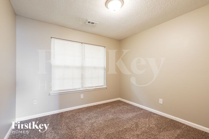Building Photo - 1129 Briar Cove Ct