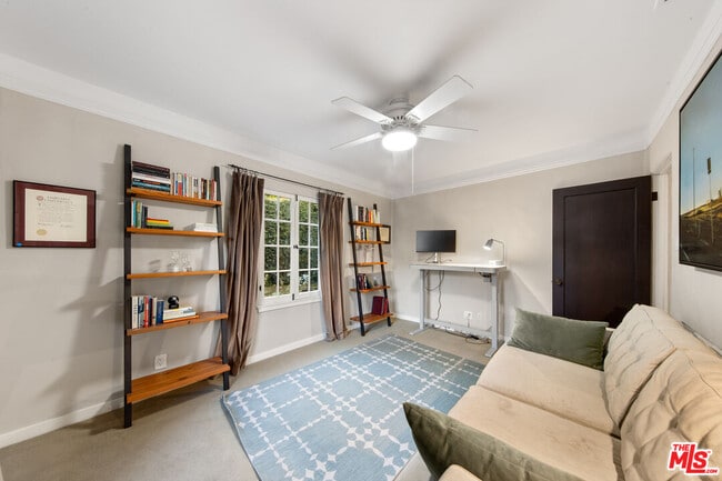 Building Photo - 5918 Canyon Cove