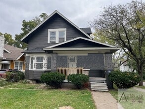 Building Photo - Beautiful Midtown Rehab! Main Floor Primary!