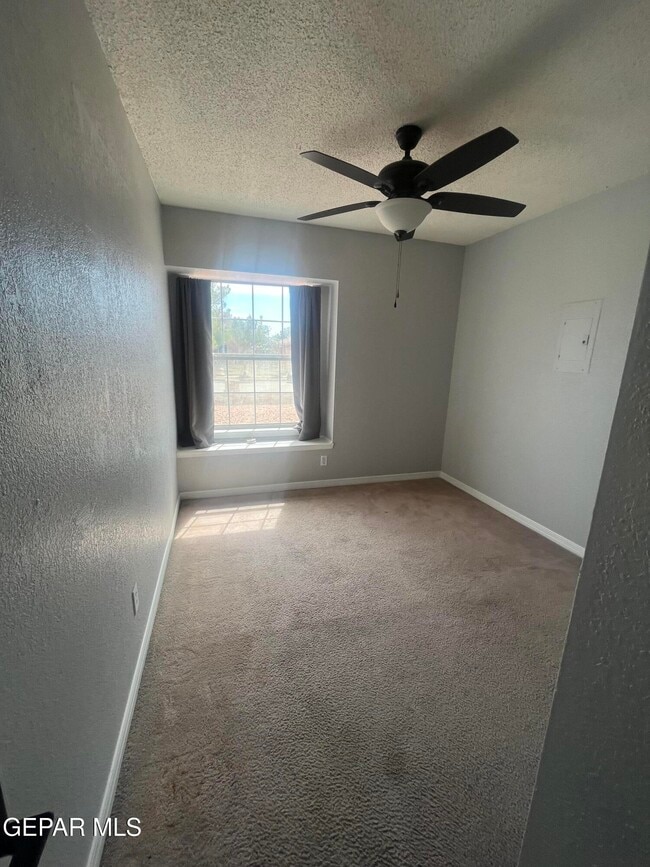 Building Photo - 1713 Dana Michelle St