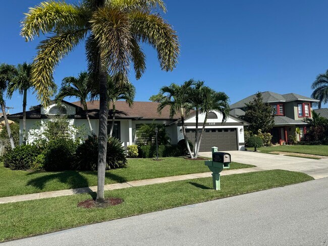 Building Photo - 1335 Caribbean Way
