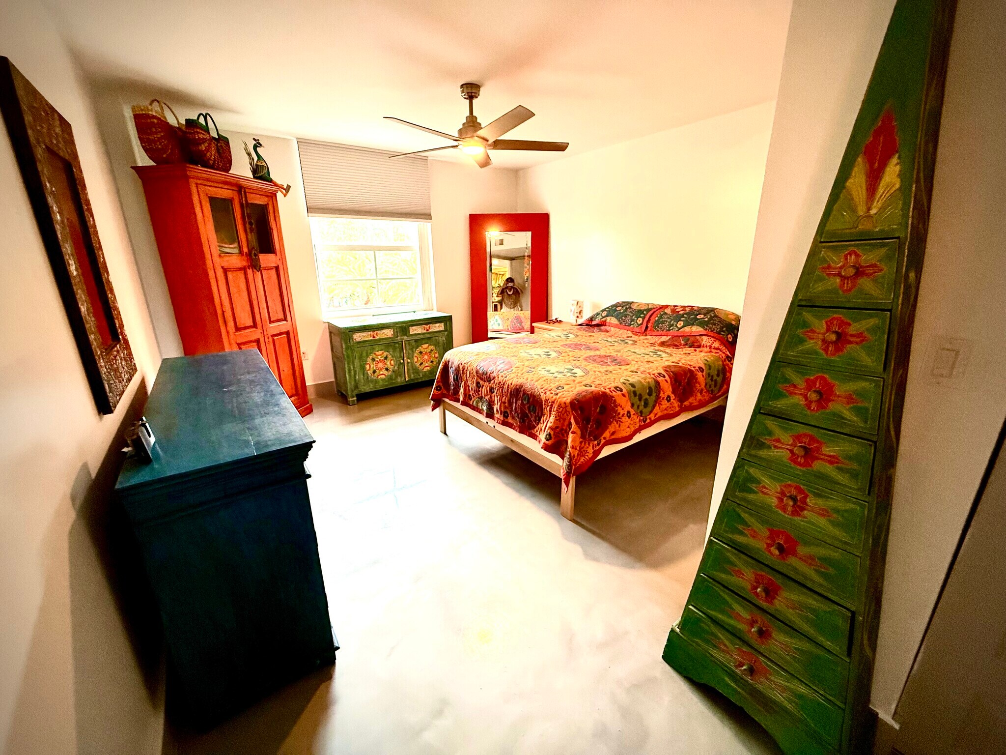 Building Photo - 520 SE 5th Ave