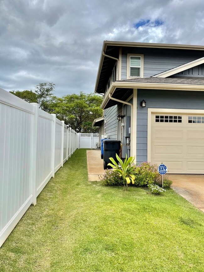 Building Photo - 91-1591 Loiloi Loop