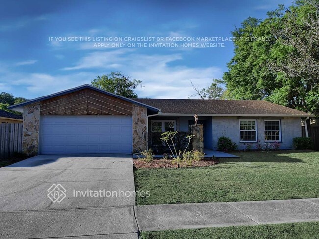 Building Photo - 523 Sandy Creek Dr