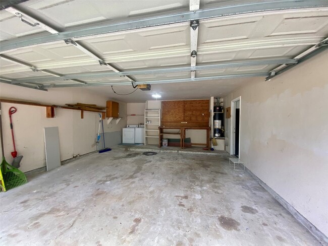 Building Photo - 56 S Circlewood Glen