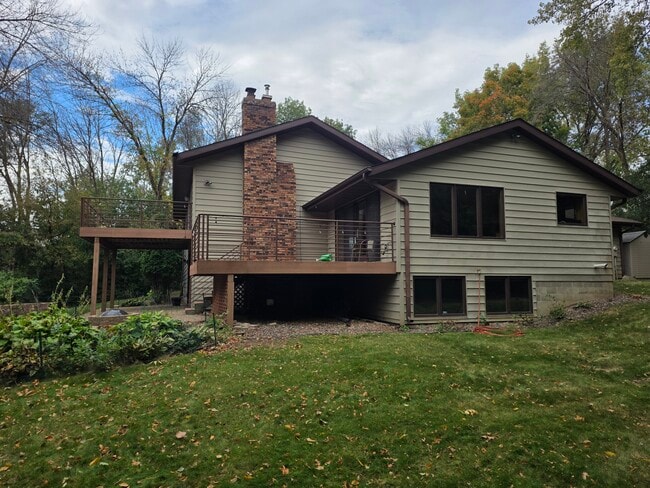 Building Photo - 4110 Juneau Ln N