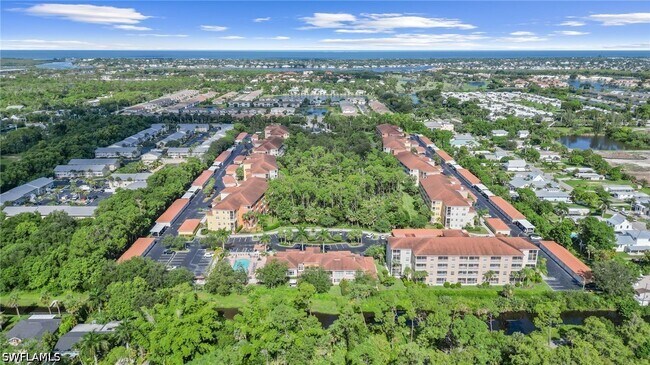 Building Photo - 4450 Botanical Pl Cir