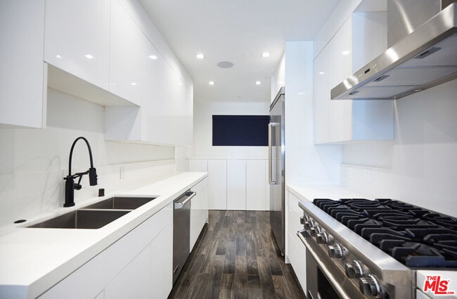 Building Photo - 311 Ocean Ave