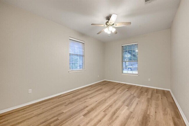 Building Photo - 17020 Tortoise St