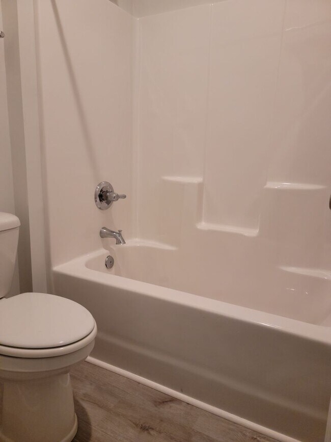 Building Photo - Coastal Point