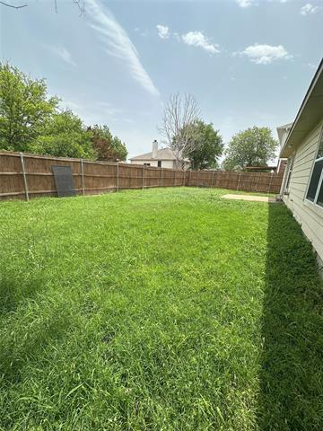 Building Photo - 812 Piedmont Dr