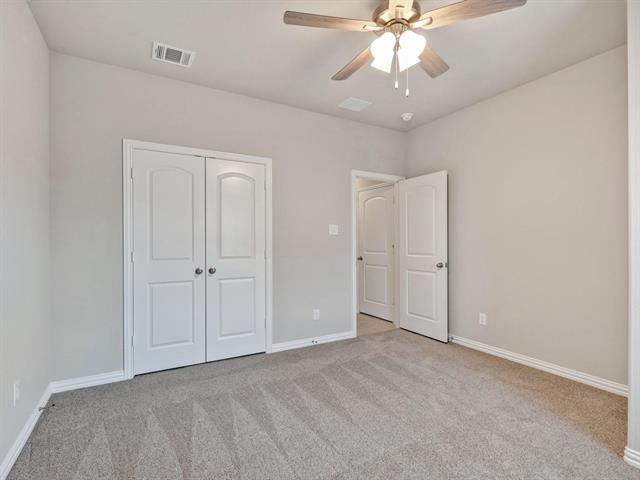 Building Photo - 2106 Sandpiper Wy