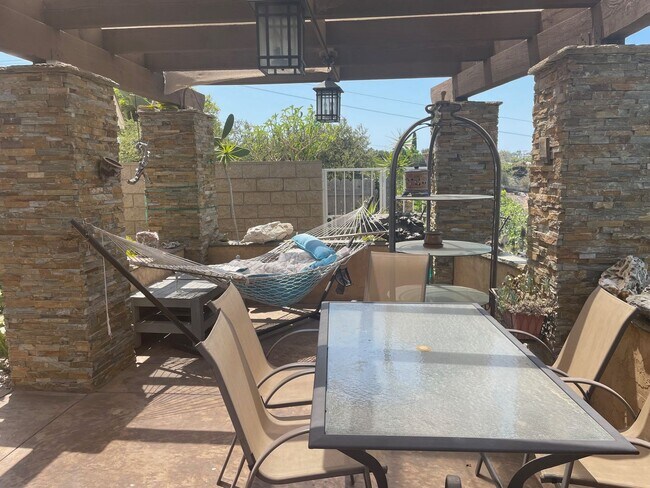 Building Photo - 6342 Clara Lee Ave