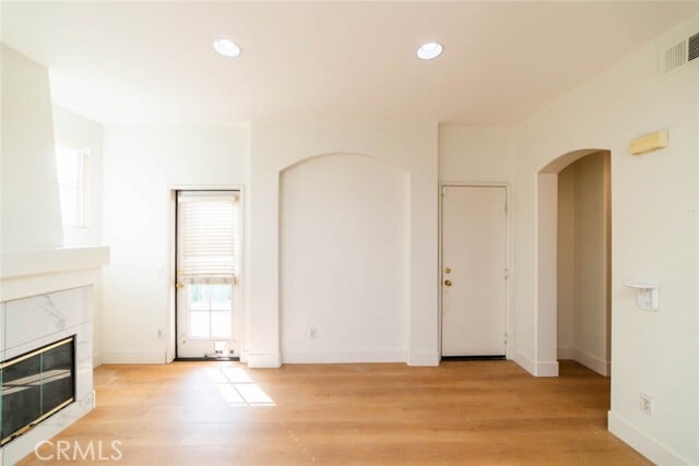 Building Photo - 206 Garden Gate Ln