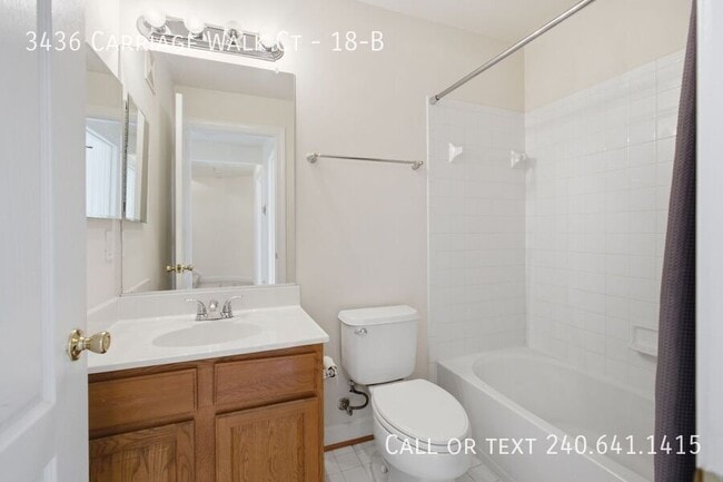Building Photo - 3436 Carriage Walk Ct