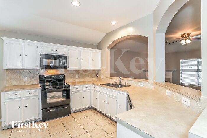 Building Photo - 26849 Mystic Castle Ln