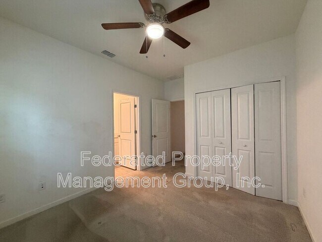 Building Photo - 2993 Crossfield Dr