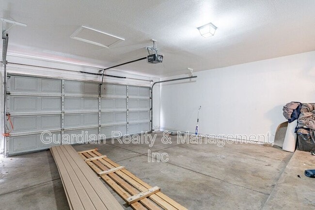 Building Photo - 2343 W Desiree Ln