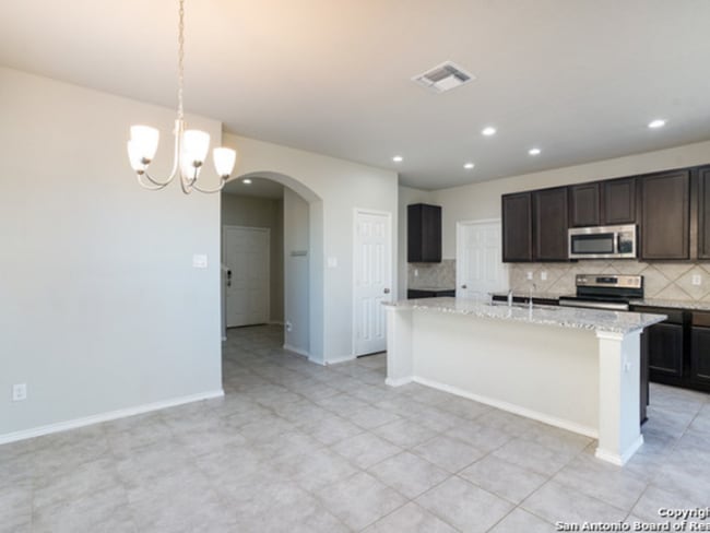 Building Photo - Charming 3-Bedroom Home in Northeast San Antonio