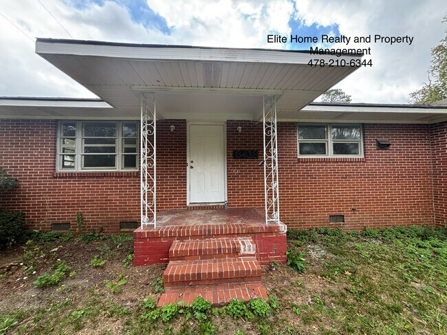 Building Photo - 3413 Millerfield Rd