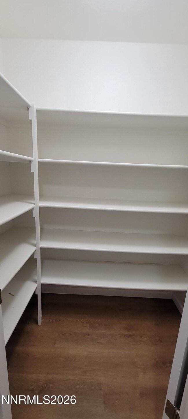 Building Photo - 2226 Ellice Wy