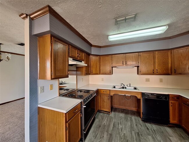 Building Photo - 1537 Westminster Dr